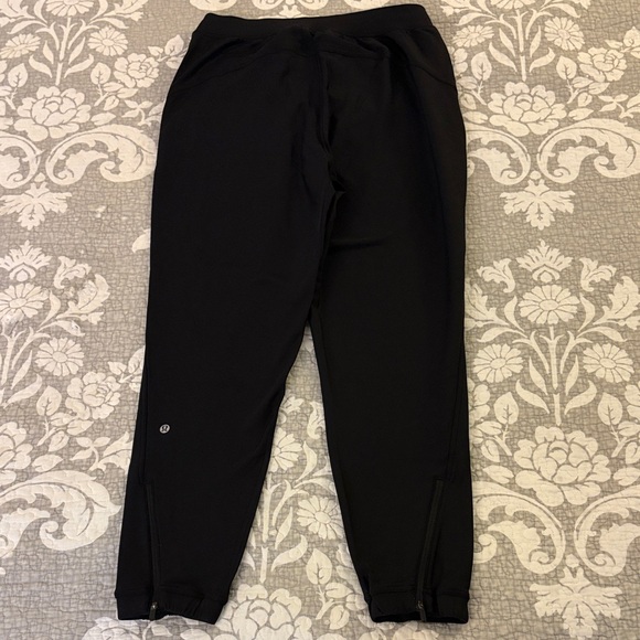Lululemon Adapted State High Rise Tech Fleece Joggers ~ Size 8 ~ Black - Picture 9 of 13